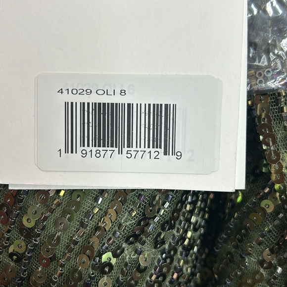 Mac Duggal 41029 NWT LONG SLEEVE SEQUINED MINI DRESS - Picture 7 of 8